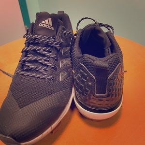 Men’s Adidas baseball cleats